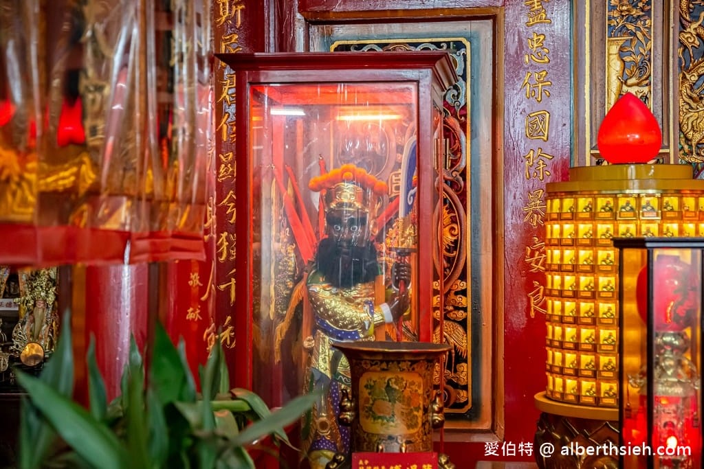 花蓮帝君廟聖天宮｜80年香火鼎盛的關聖帝君廟，必吃米粉羹