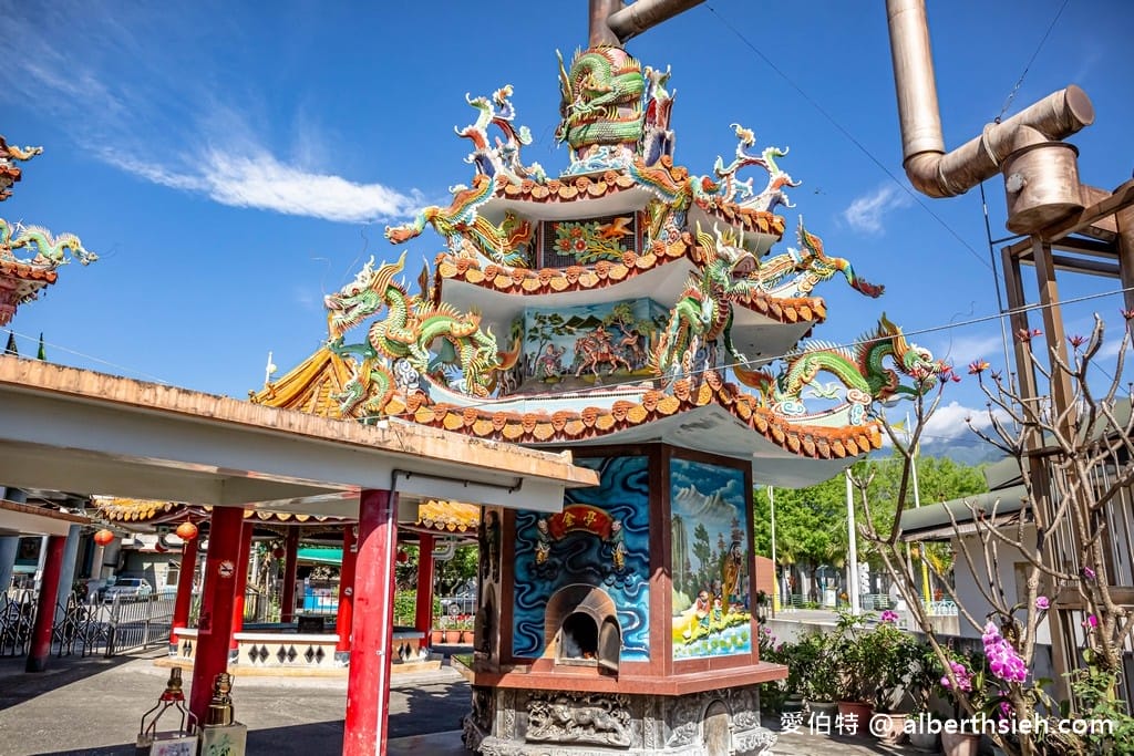 花蓮帝君廟聖天宮｜80年香火鼎盛的關聖帝君廟，必吃米粉羹