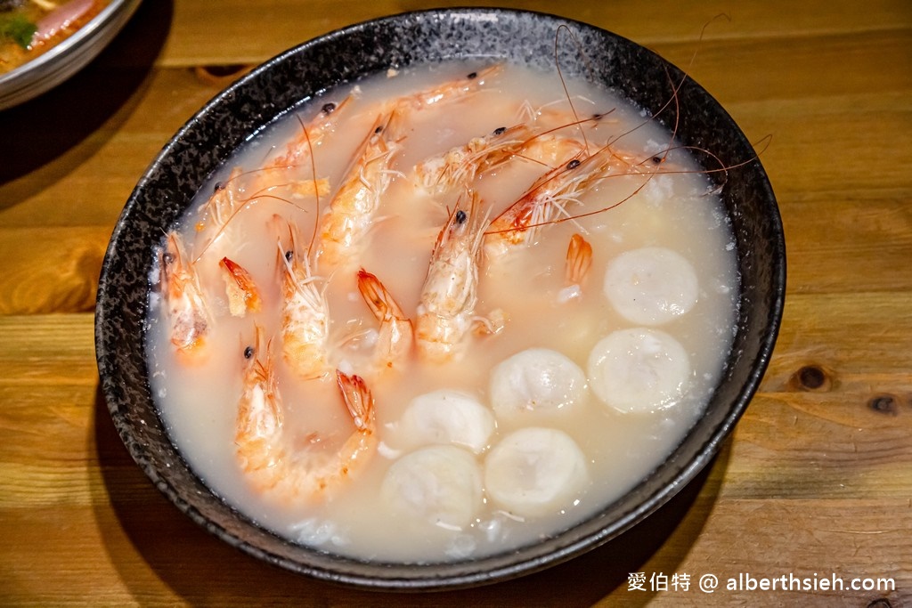 桃園楊梅美食．熊粥到（超浮誇海鮮粥吃的超滿足，每日跑漁市挑選） @愛伯特