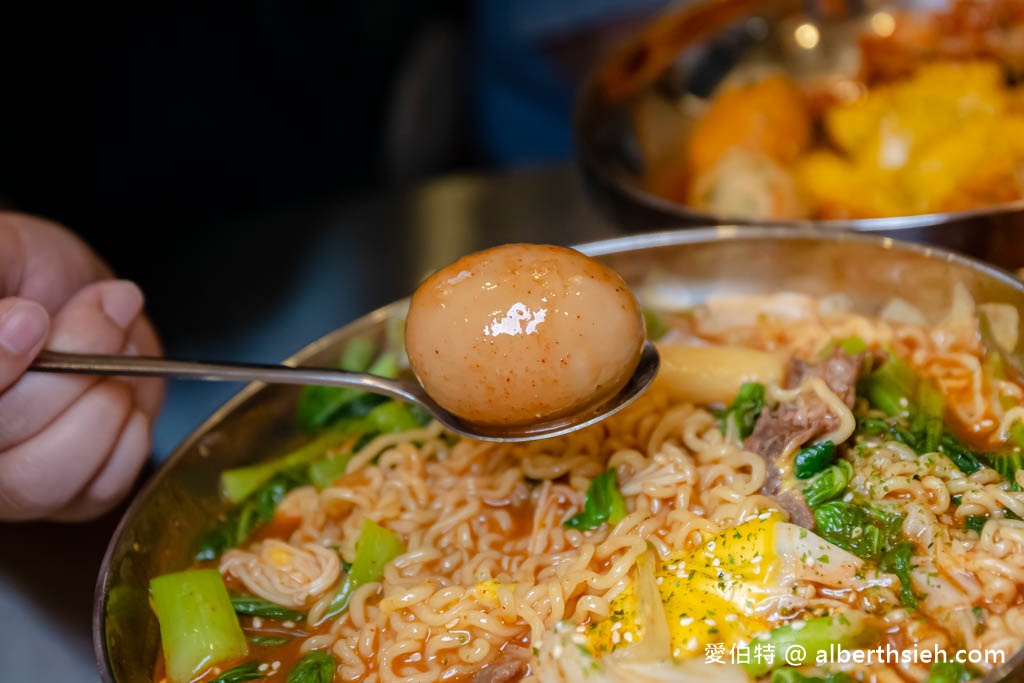 韓奶奶韓式滷味．中壢SOGO美食（全台首創韓式滷味，CP值高吃的飽在地學生超愛） @愛伯特