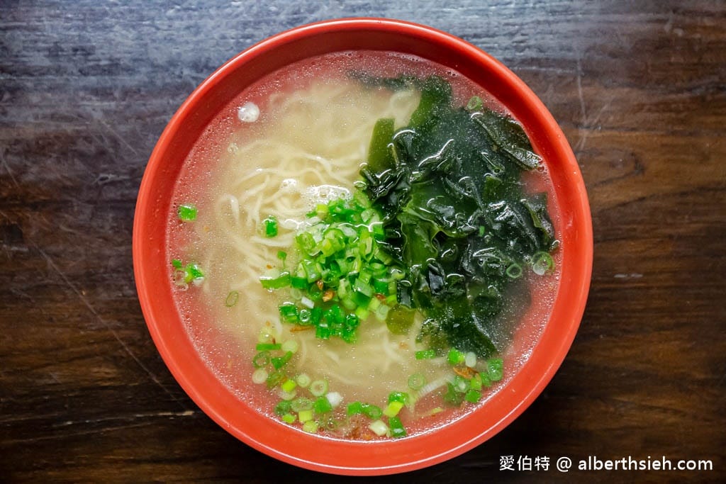 王姐魚湯麵．桃園大溪美食（隱藏於天橋底下的在地私房美食，湯頭清爽魚肉厚實鮮美）