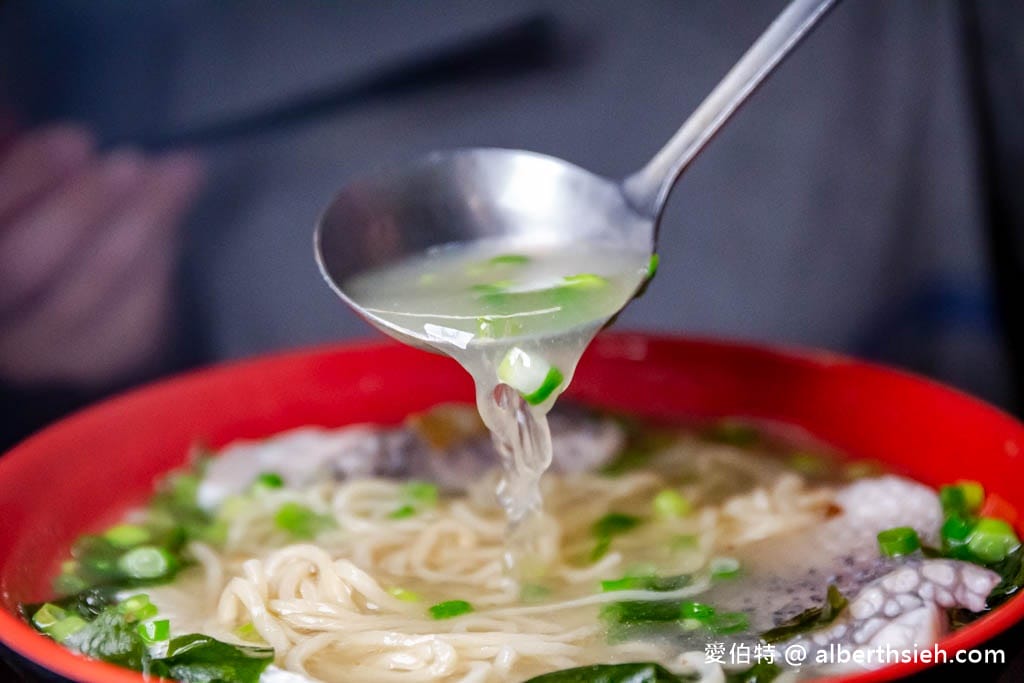 王姐魚湯麵．桃園大溪美食（隱藏於天橋底下的在地私房美食，湯頭清爽魚肉厚實鮮美）