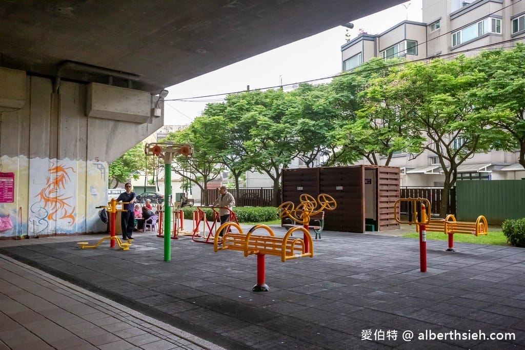 桃園龍潭親子景點|舞動園區(國三橋下),攀爬繩網主題遊具消耗孩童體力 - 第25張圖 桃園龍潭親子景點|舞動園區(國三橋下),攀爬繩網主題遊具消耗孩童體力