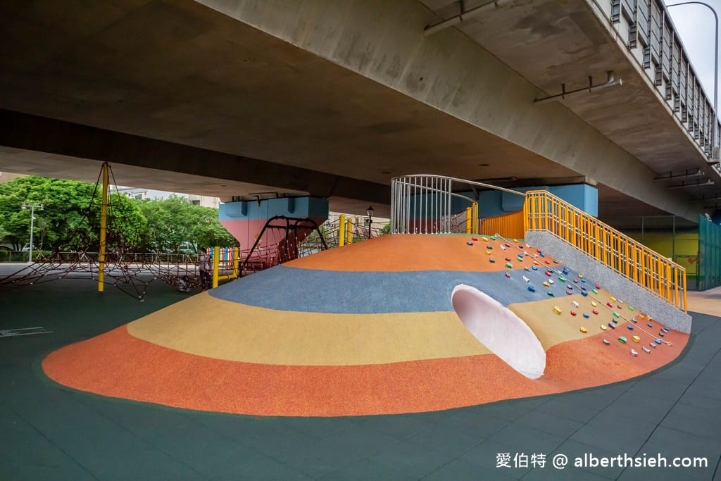 桃園龍潭親子景點|舞動園區(國三橋下),攀爬繩網主題遊具消耗孩童體力 - 第18張圖 桃園龍潭親子景點|舞動園區(國三橋下),攀爬繩網主題遊具消耗孩童體力