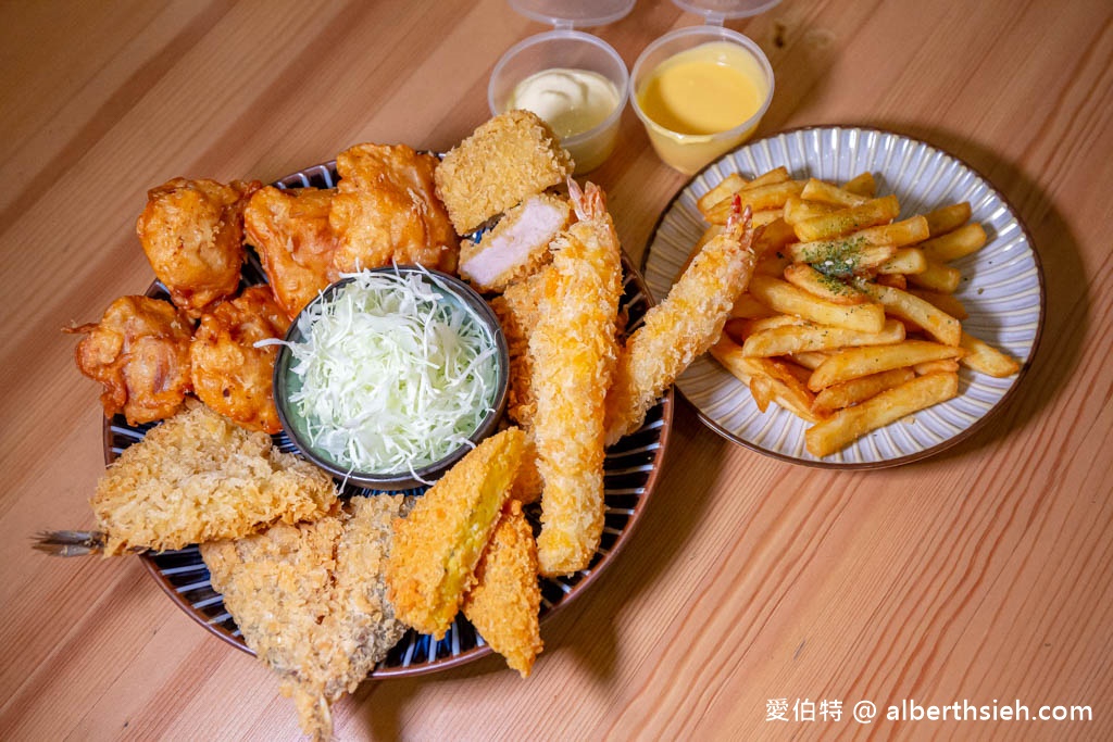 肉咖先生咖哩揚物．桃園平鎮美食（咖喱香濃美味，炸物唐揚雞豬排更是夠厚夠嫩夠有汁） @愛伯特