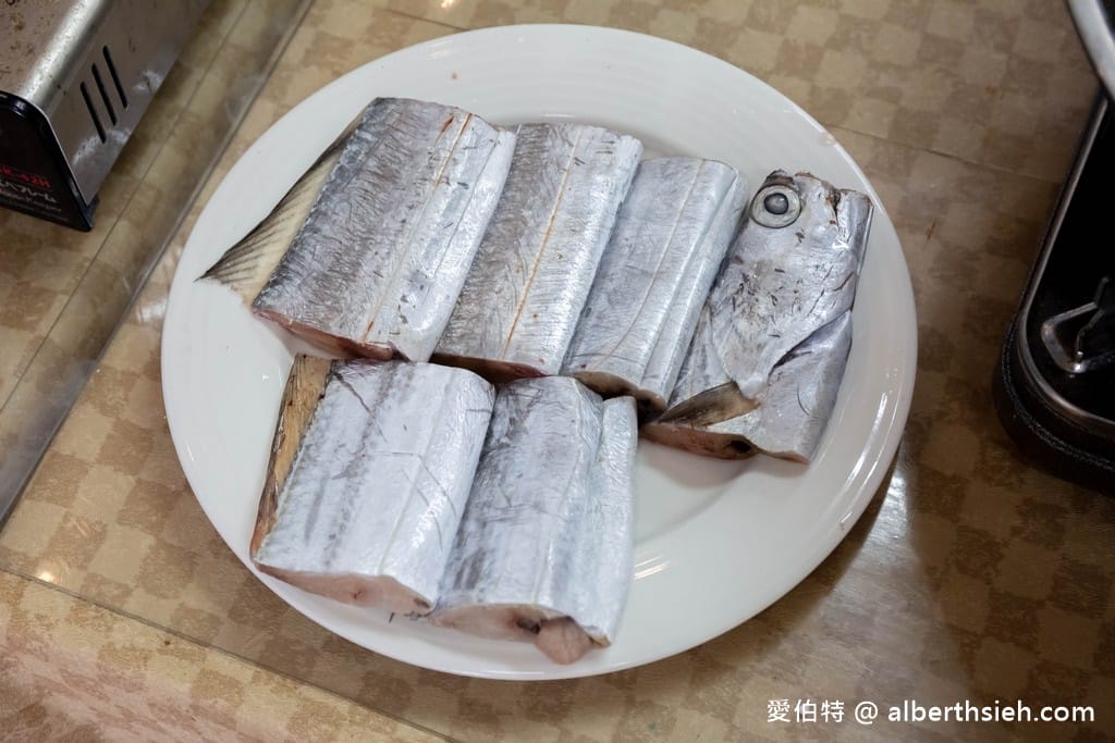 宜蘭頭城美食．梗枋漁村廚房（船長娘ㄟ灶咖，自己料理最新鮮美味的海鮮！）