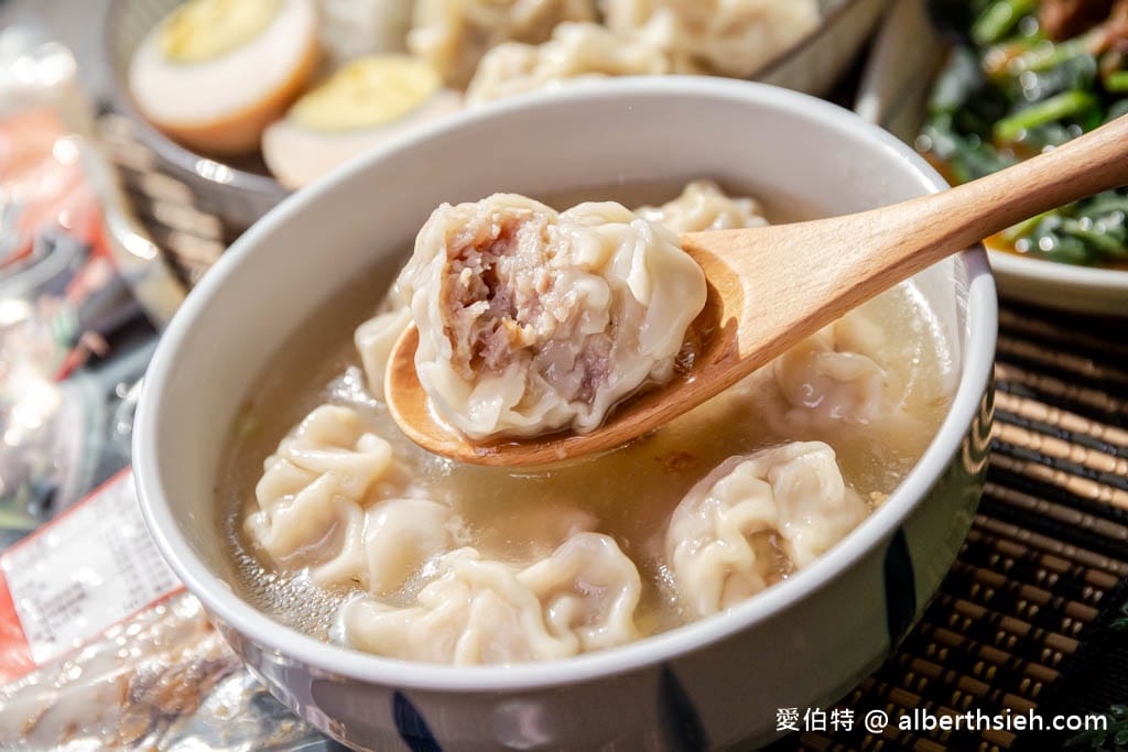 宅配美食推薦．楊家小妹（皮薄餡多的好吃餛飩、簡單方便的炸醬肉燥包、香麻超適合拌麵的味噌辣醬）