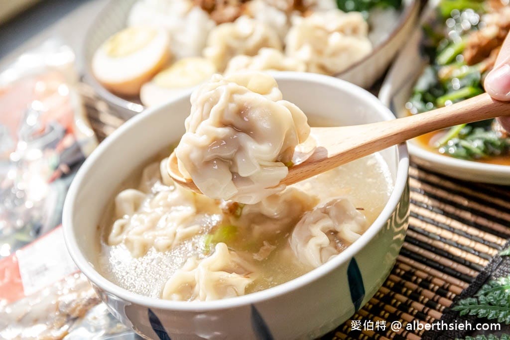 宅配美食推薦．楊家小妹（皮薄餡多的好吃餛飩、簡單方便的炸醬肉燥包、香麻超適合拌麵的味噌辣醬）