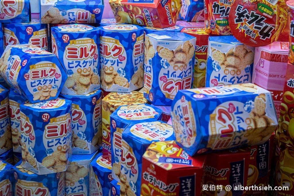 桃園夾娃娃機店推薦哪一間？優品娃娃屋（超過75台的夾娃娃機商場，各種娃娃、零食、生活用品等你瘋狂出貨充滿爽感）