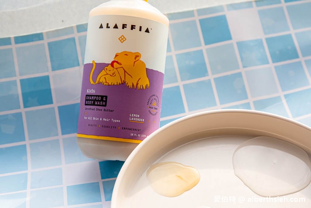 嬰兒沐浴乳推薦評比2025？五款嬰兒沐浴乳iherb以及網友推薦品牌（施巴、nac、Cetaphil舒特膚、Aveeno艾惟諾、Alaffiaa）