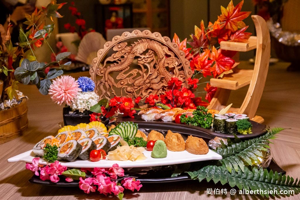 2023年菜外帶推薦．東街日本料理桃園旗艦店（超狂鹽烤手臂蝦，刺身，壽司，雞肉，佛跳牆以及酸菜白肉鍋通通有）