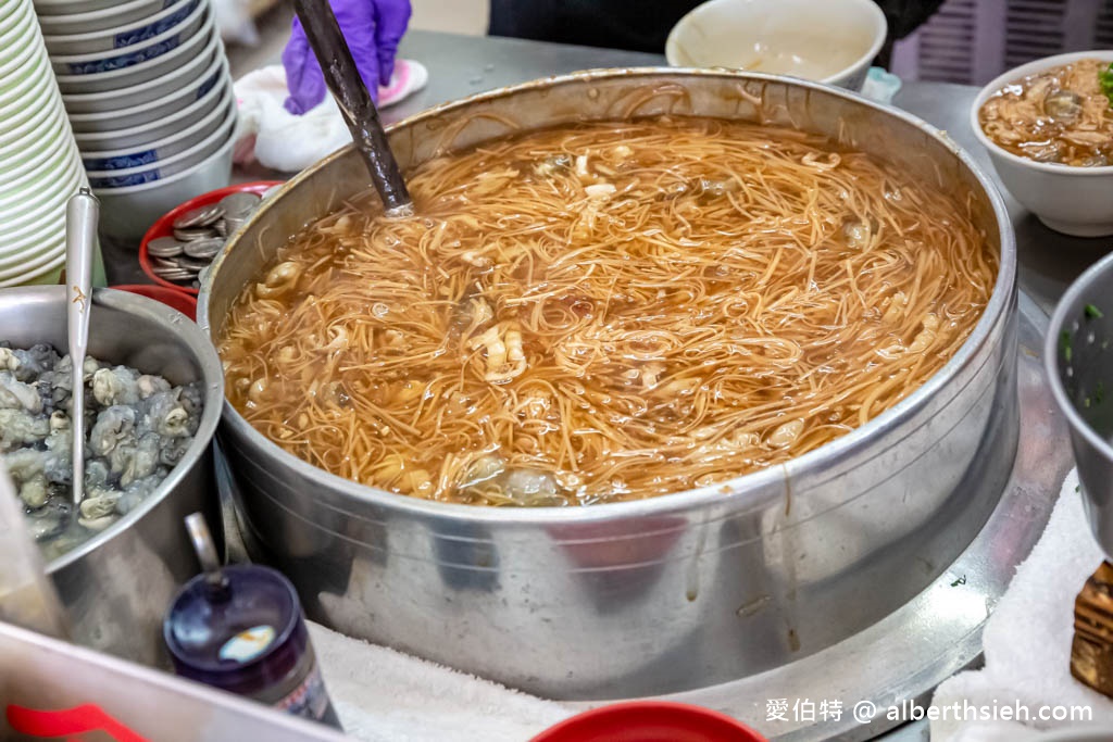 阿郎蚵仔麵線．桃園美食（在地老饕推薦美食，跟南門市場一樣早上就開賣！） @愛伯特