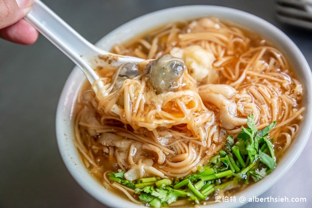 阿郎蚵仔麵線．桃園美食（在地老饕推薦美食，跟南門市場一樣早上就開賣！） @愛伯特