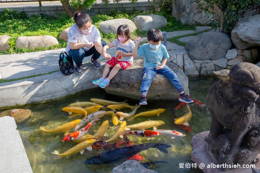 苗栗苑裡大鼎夏荷牛肉麵館（只營業3小時，水上豪宅玻璃屋還可豆花免費吃到飽） @愛伯特