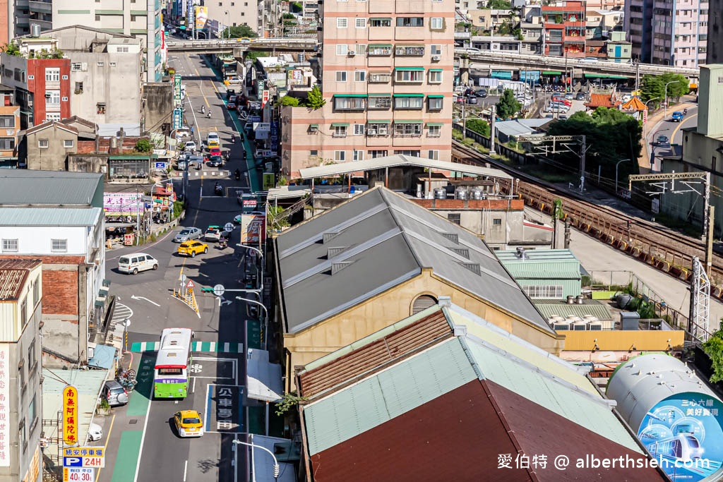 桃園軌道願景館．桃園免費親子景點（室內可搭的小火車還可開捷運玩積木） @愛伯特