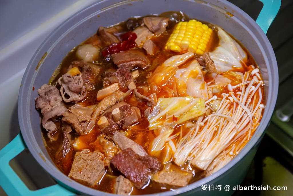 羊肉爐宅配推薦．忠孝極品羊肉爐（麻辣藥膳羊肉爐搭配滿滿的羊腩排肉塊吃起來溫補暖身又滿足） @愛伯特