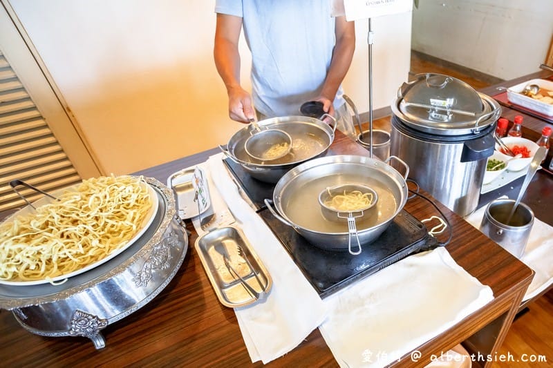沖繩推薦住宿．沖繩美麗海世紀飯店（美麗海水族館與翡翠海灘就在旁邊）