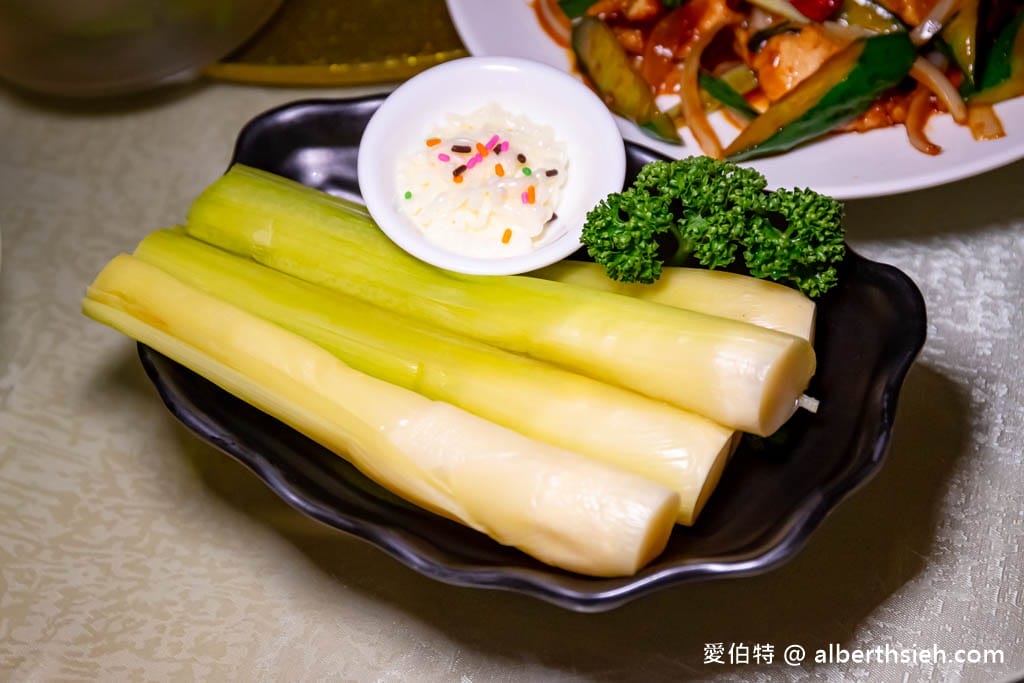 楓樺台一渡假村．南投埔里親子住宿（滿滿芬多精，綠意盎然還有冷熱雙湯池超舒適）