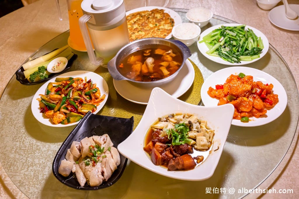 楓樺台一渡假村．南投埔里親子住宿（滿滿芬多精，綠意盎然還有冷熱雙湯池超舒適）