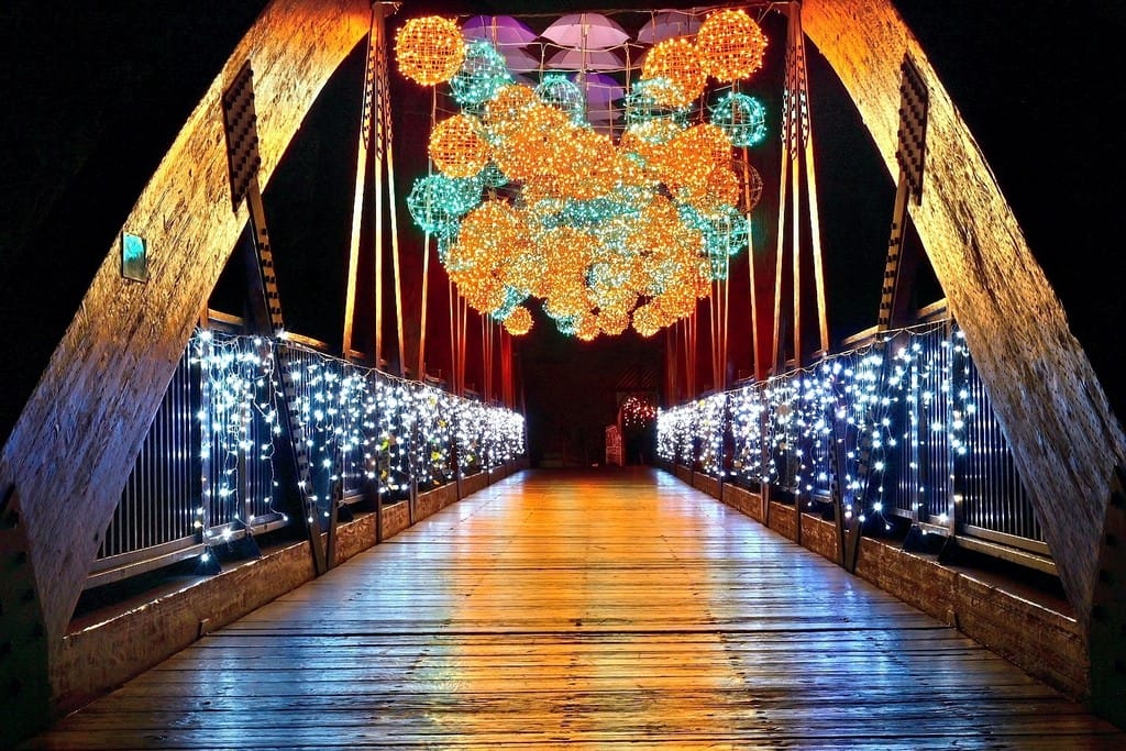 2022石岡花漾藝術燈節（12/17-2023/02/05，七大主題燈區，鬱金香花展，紅花風鈴木）