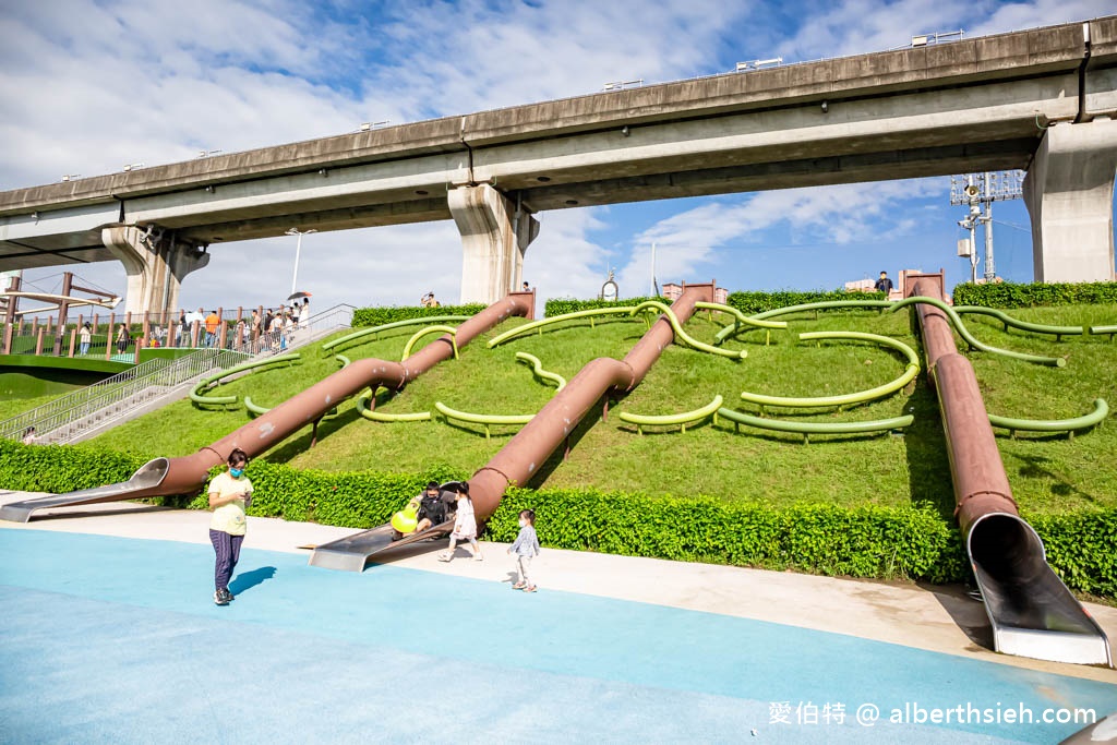 新北大都會公園熊猴森樂園．三重捷運站親子景點（全世界最大共融式堤坡滑梯樂園，31座特色溜滑梯） @愛伯特