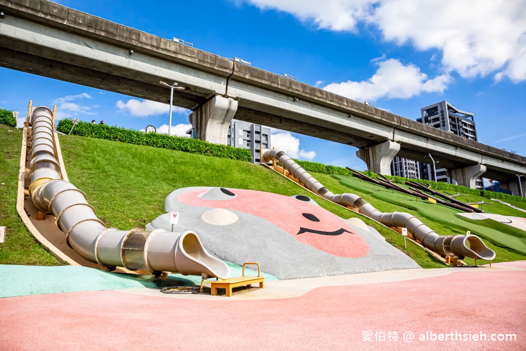 新北大都會公園熊猴森樂園．三重捷運站親子景點（全世界最大共融式堤坡滑梯樂園，31座特色溜滑梯） @愛伯特