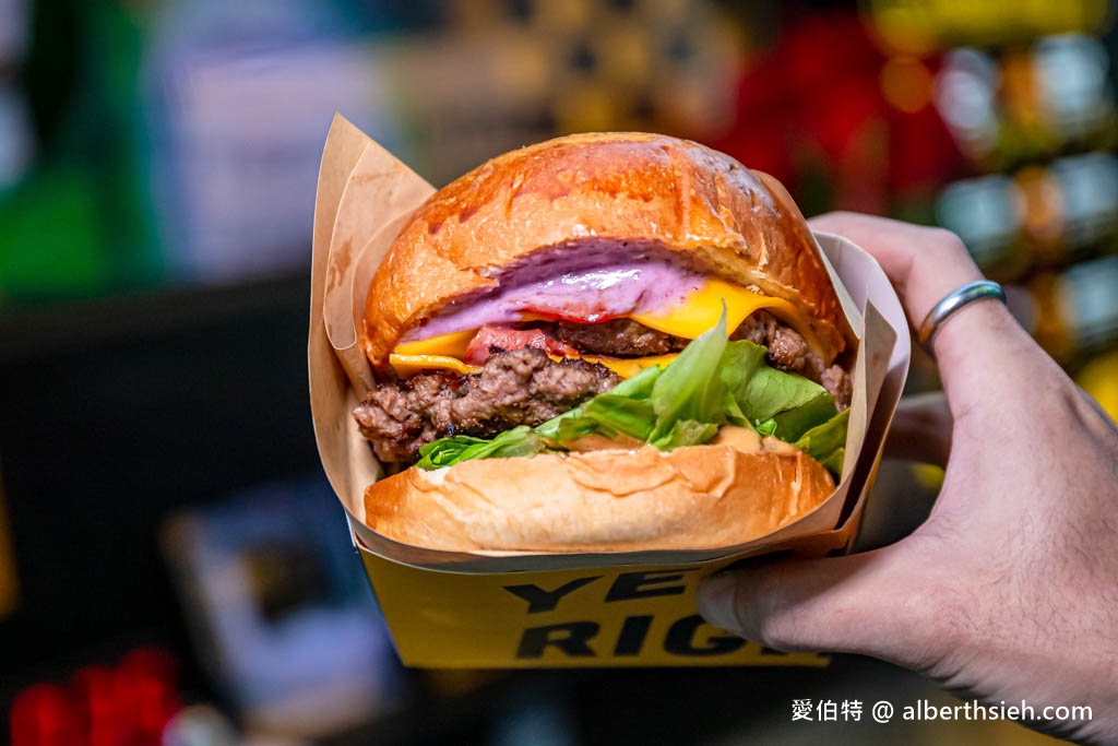 Yeah Right Food Truck 漢堡餐車（堅持每日手拍牛肉，桃園統領1211~16限時快閃六天） @愛伯特