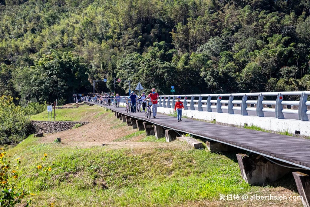 全球十大最美自行車道：日月潭向山段（水社碼頭到向山遊客中心，租電動腳踏車超輕鬆）