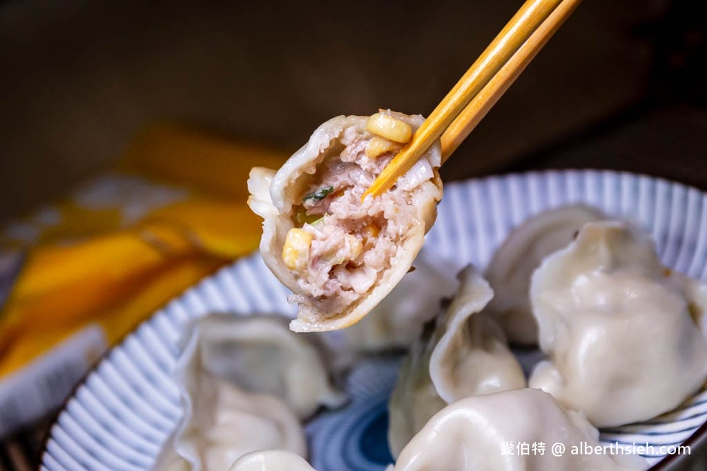 悅食YES！凱悅KTV電商（紅燒牛肉麵，黑豬肉水餃，煙燻香腸，堅果椒麻果油）