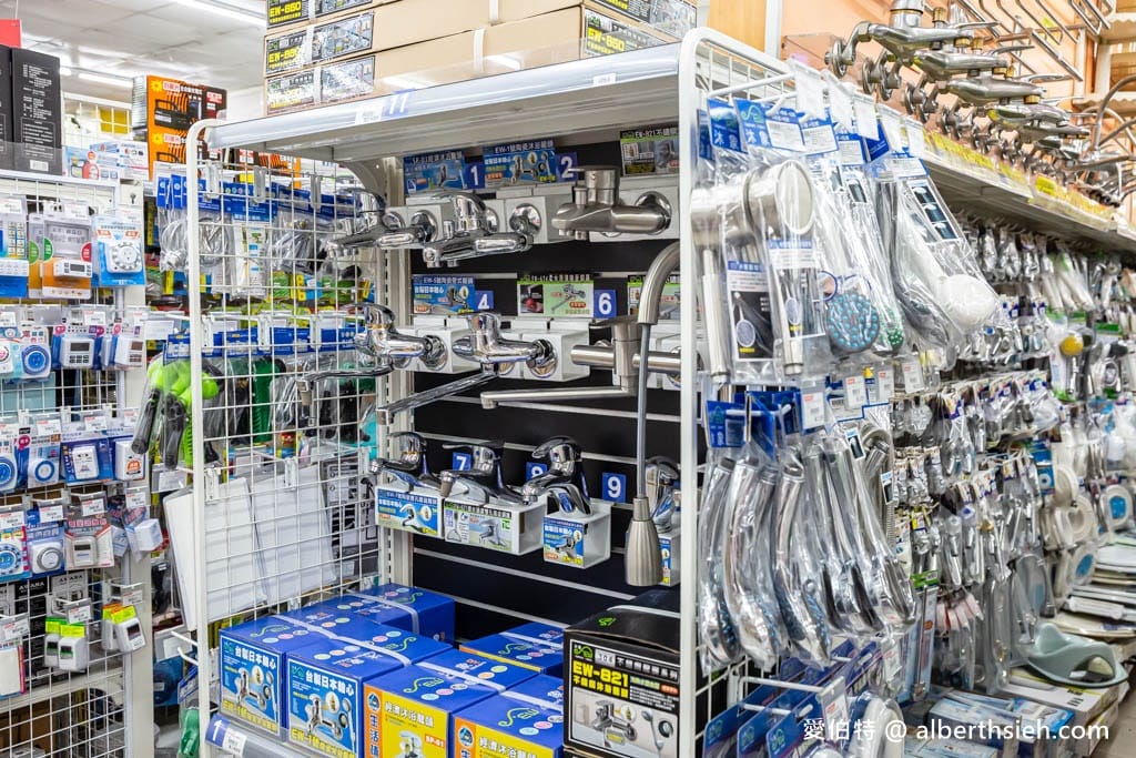 中聯百貨台中東勢店（加入會員送30元，週五88折優惠，春節滿千送抽獎券最大獎按摩椅）