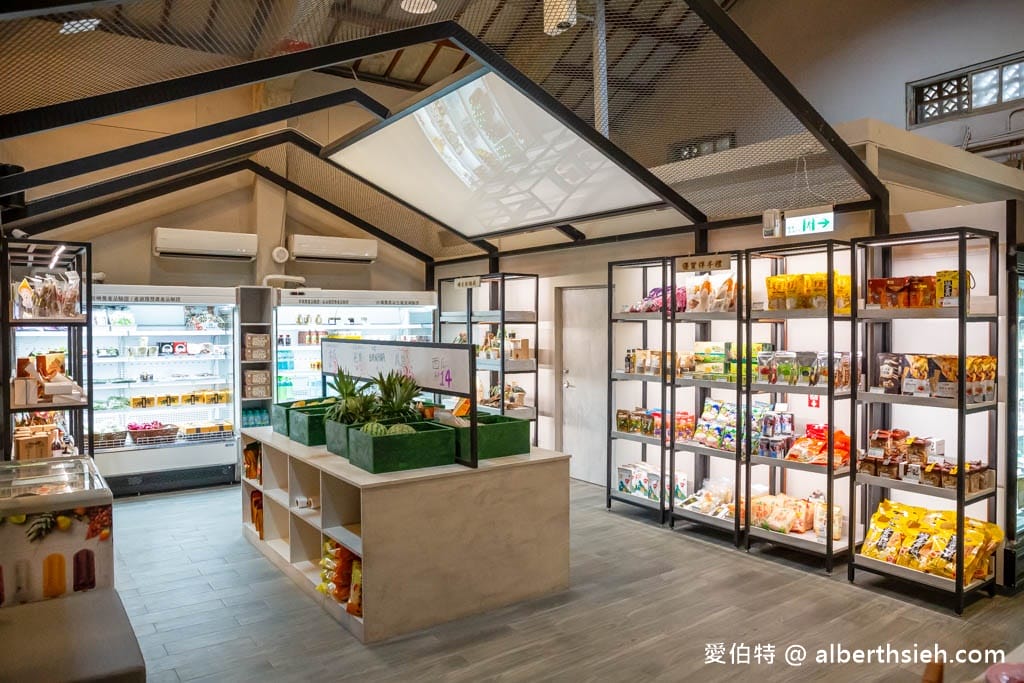 嘉義親子景點｜中埔穀倉農創園區，全台唯一穀倉星巴克，免門票親子遊戲區