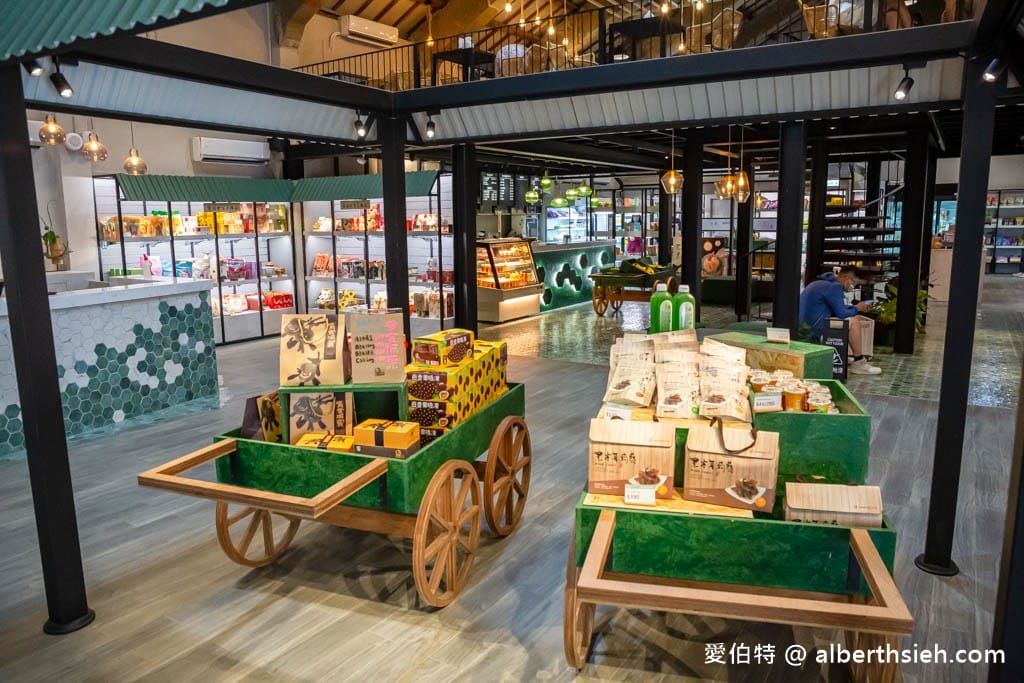 嘉義親子景點｜中埔穀倉農創園區，全台唯一穀倉星巴克，免門票親子遊戲區