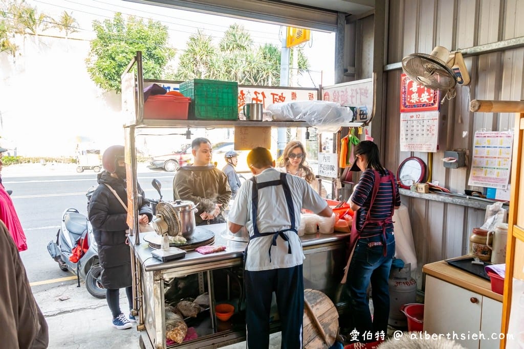 阿甲蚵仔大腸麵線．桃園後站早餐（陽明公園旁料多實在美味的排隊美食）