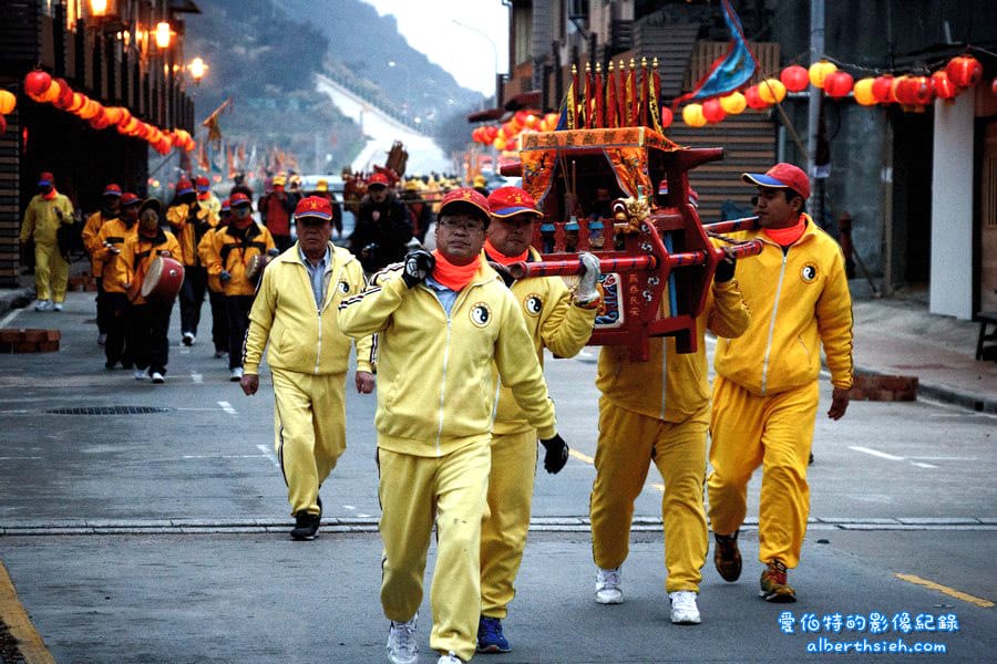 馬祖北竿.擺暝文化祭(神明也要過年,燒馬糧扛乩神轎遶境超熱鬧) - 第29張圖 馬祖北竿.擺暝文化祭(神明也要過年,燒馬糧扛乩神轎遶境超熱鬧)