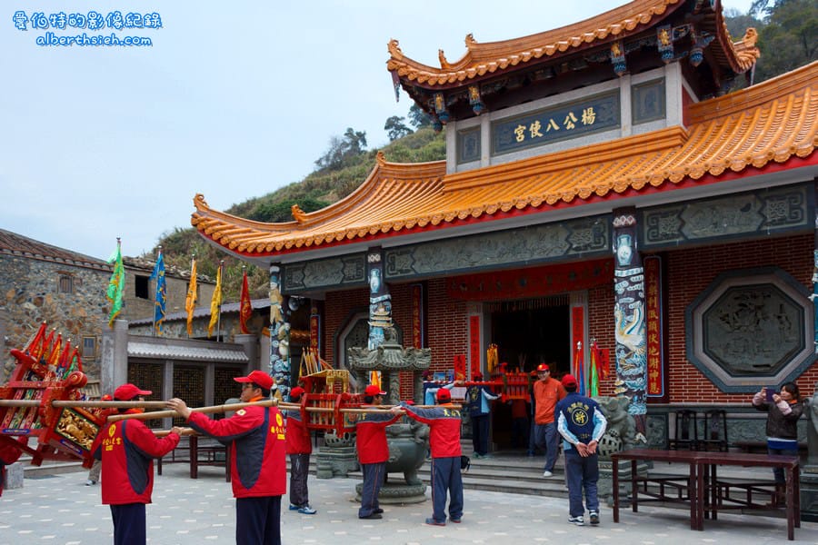馬祖北竿.擺暝文化祭(神明也要過年,燒馬糧扛乩神轎遶境超熱鬧) - 第10張圖 馬祖北竿.擺暝文化祭(神明也要過年,燒馬糧扛乩神轎遶境超熱鬧)
