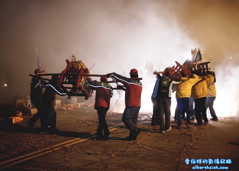 馬祖北竿.擺暝文化祭(神明也要過年,燒馬糧扛乩神轎遶境超熱鬧) - 第45張圖 馬祖北竿.擺暝文化祭(神明也要過年,燒馬糧扛乩神轎遶境超熱鬧)