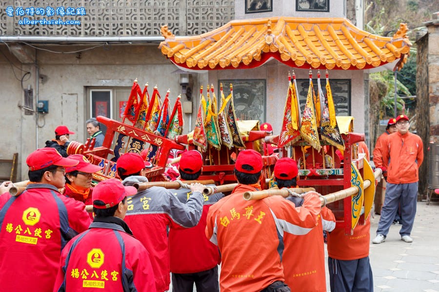 馬祖北竿.擺暝文化祭(神明也要過年,燒馬糧扛乩神轎遶境超熱鬧) - 第8張圖 馬祖北竿.擺暝文化祭(神明也要過年,燒馬糧扛乩神轎遶境超熱鬧)