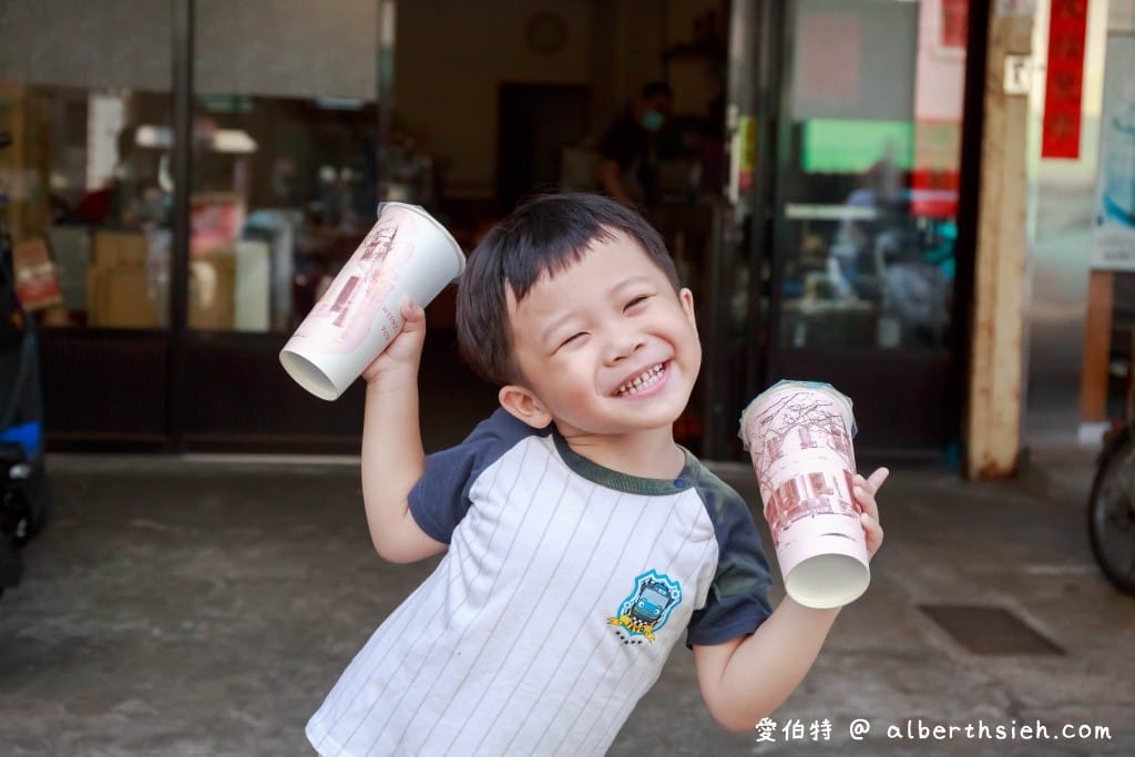 台中后里飲料．后里古早味紅茶（紅茶10元，珍奶20元，划算又好喝）