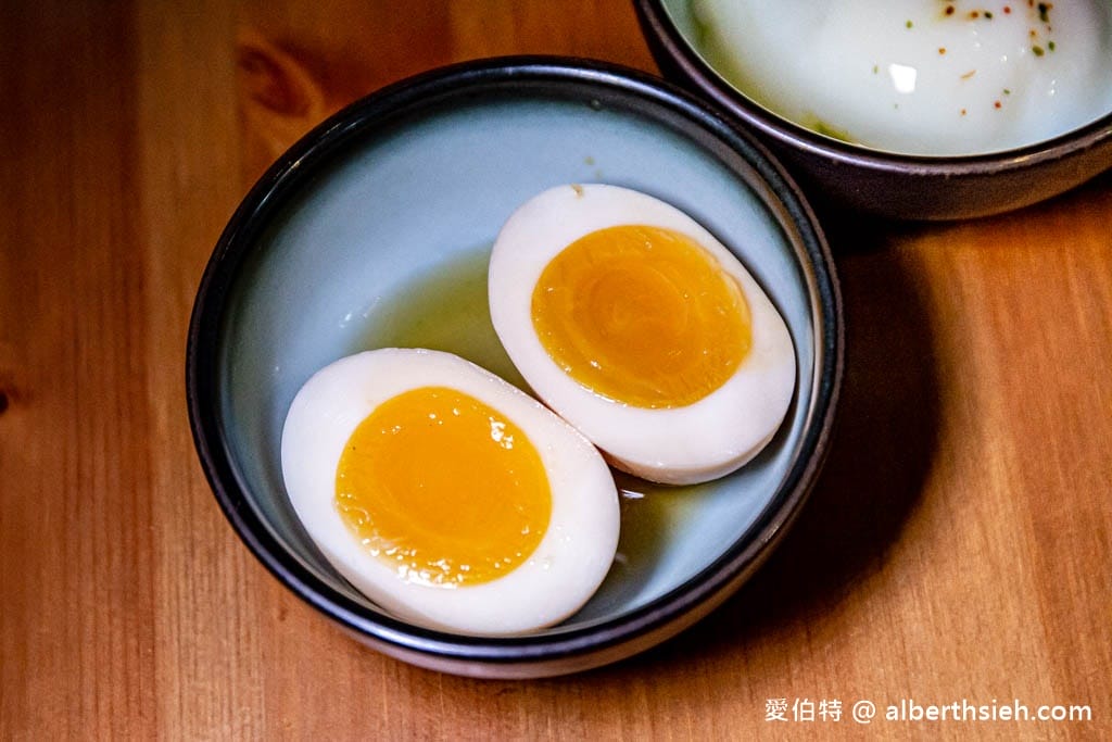 肉咖先生咖哩揚物.桃園平鎮美食(咖喱香濃美味,炸物唐揚雞豬排更是夠厚夠嫩夠有汁) - 第27張圖 肉咖先生咖哩揚物.桃園平鎮美食(咖喱香濃美味,炸物唐揚雞豬排更是夠厚夠嫩夠有汁)