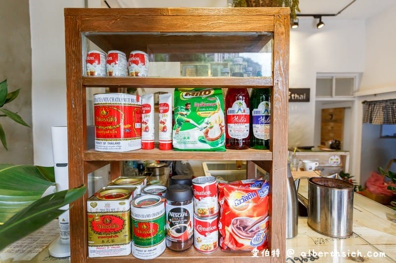 阿含thai．龍岡忠貞市場美食（文青風格的泰式料理，酸辣海鮮炒MAMA麵好好吃）