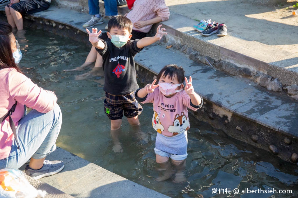 苗栗泰安親子景點．泰雅原住民文化產業園區（WAKHUL親子公園，免費碳酸泉水泡腳池，溫泉煮蛋） @愛伯特