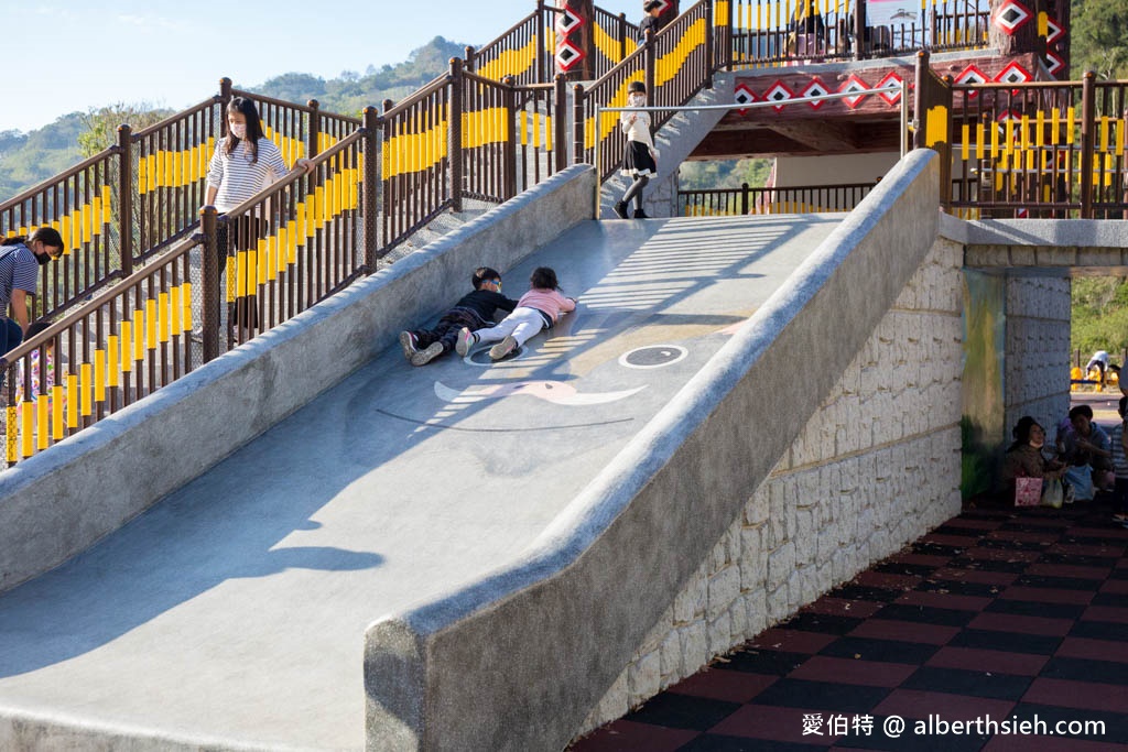 苗栗泰安親子景點．泰雅原住民文化產業園區（WAKHUL親子公園，免費碳酸泉水泡腳池，溫泉煮蛋） @愛伯特