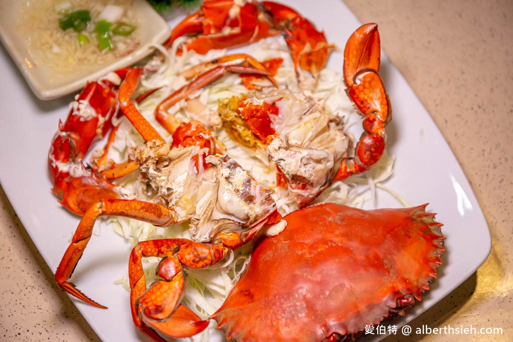 台中后里美食．富樂砂鍋魚頭（在地40年以上的海鮮餐廳，砂鍋魚頭料多湯鮮美） @愛伯特