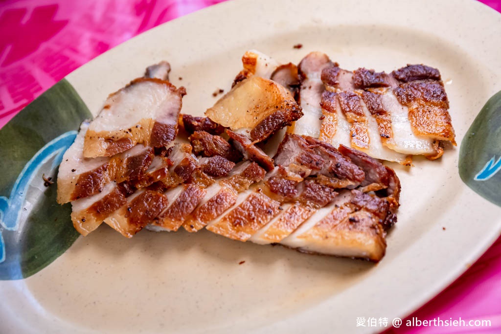 江師傅夢谷鋼桶烤雞店．南投仁愛美食（烤雞超級酥脆香氣很夠，糖醋魚無土味超好吃） @愛伯特