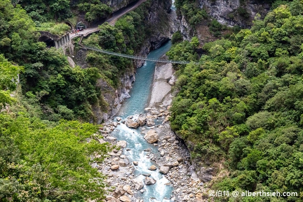 太魯閣布洛灣吊橋(山月吊橋).花蓮秀林景點(現場排隊免預約,跨越立霧溪,離溪谷落差最大,深跨比最高的峽谷吊橋) - 第15張圖 太魯閣布洛灣吊橋(山月吊橋).花蓮秀林景點(現場排隊免預約,跨越立霧溪,離溪谷落差最大,深跨比最高的峽谷吊橋)