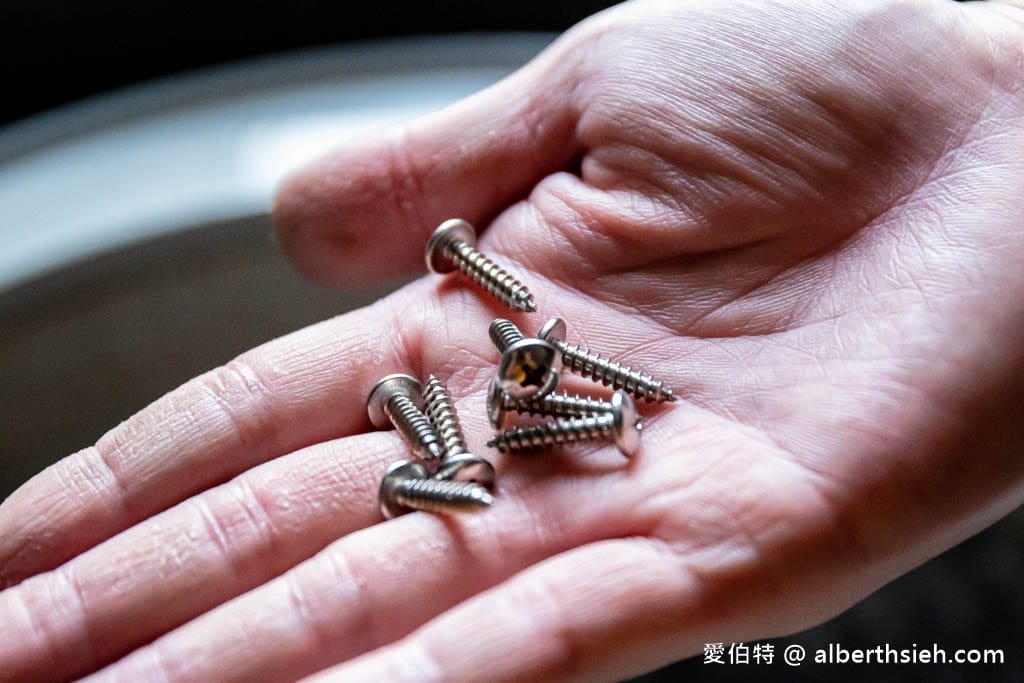 洗衣機真的有那麼髒？只靠洗衣機清洗劑絕對不夠！開箱五年沒洗的洗衣機 FT.小川職人洗衣機清洗