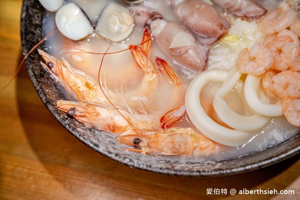桃園楊梅美食．熊粥到（超浮誇海鮮粥吃的超滿足，每日跑漁市挑選）