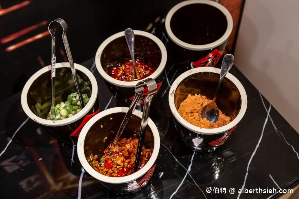 桃園楊梅美食．熊粥到（超浮誇海鮮粥吃的超滿足，每日跑漁市挑選）