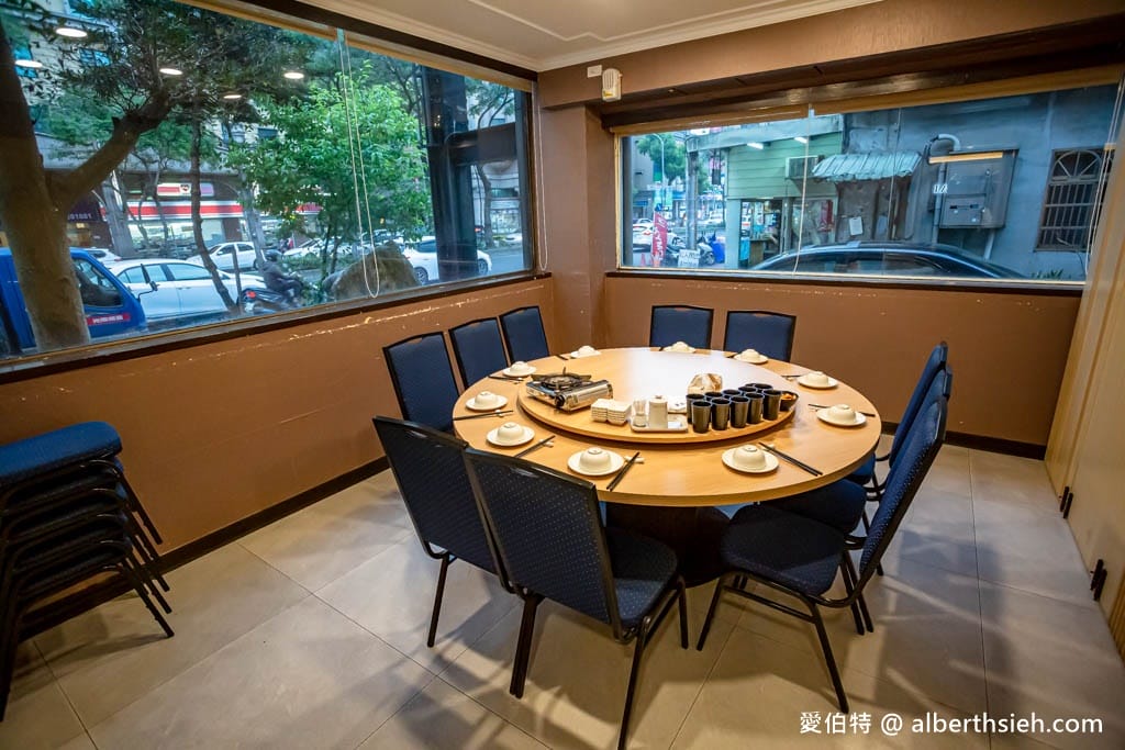 東街日本料理林口店.桃園龜山美食(超有氣勢的日料無菜單料理,適合聚餐/尾牙/春酒) - 第6張圖 東街日本料理林口店.桃園龜山美食(超有氣勢的日料無菜單料理,適合聚餐/尾牙/春酒)
