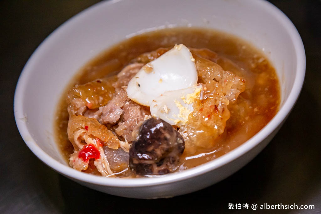 彰化阿三肉圓（包著北海道干貝的外皮酥脆肉圓，肉圓節雙料冠軍） @愛伯特